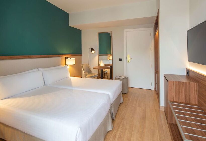 בית מלון כפרי Elche Centro Affiliated By Meliá