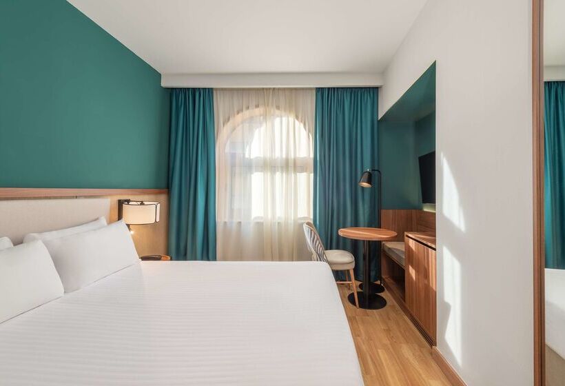 בית מלון כפרי Elche Centro Affiliated By Meliá