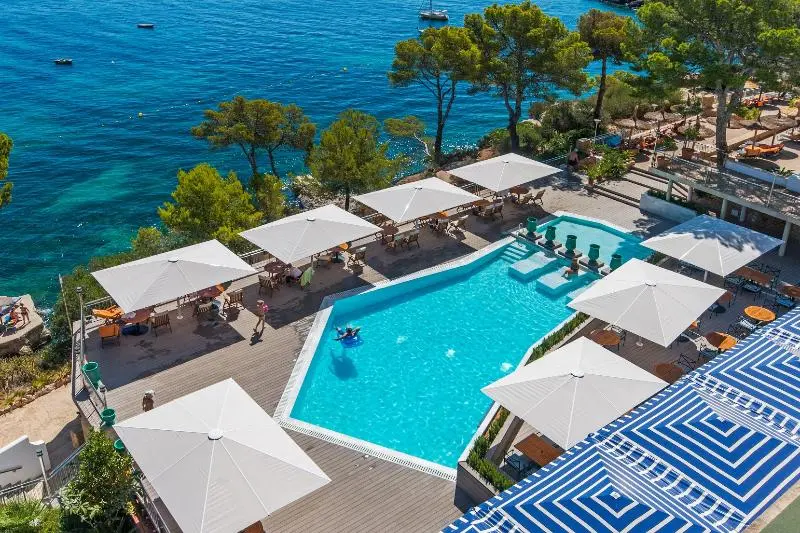 هتل Gran Fornells Thalasso & Spa