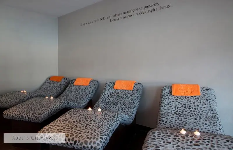 هتل Gran Fornells Thalasso & Spa