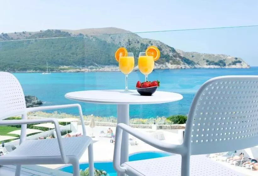 ホテル Hsm Regana   Adults Only