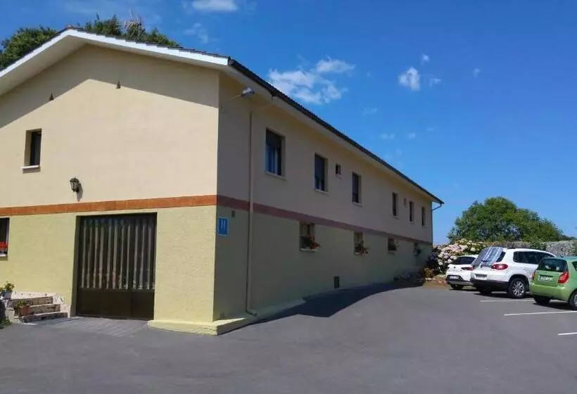 هتل La Encina Celorio Llanes