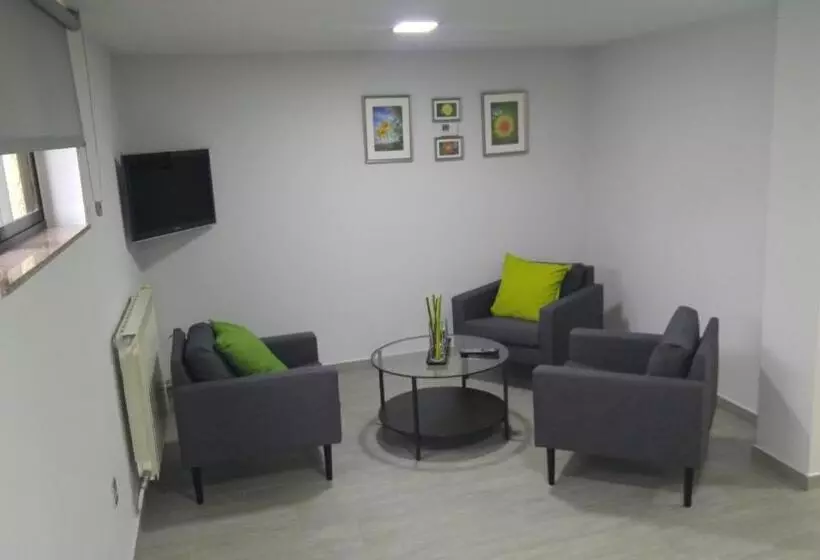 هتل La Encina Celorio Llanes