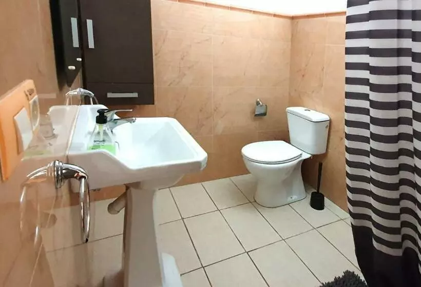 Отель Newpalmera Casa Rural La Palmera