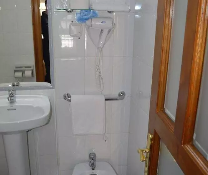 Отель Los Robles