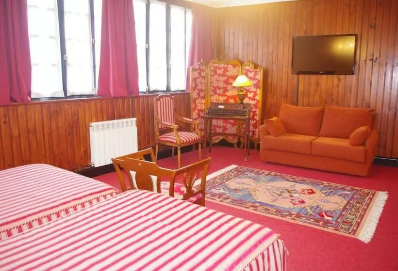 Hotel Palacio Carlos I