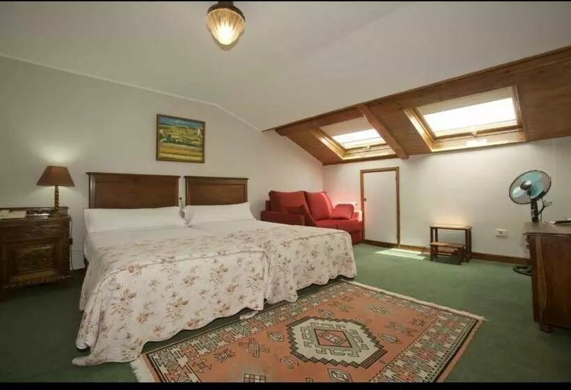 Hotel Palacio Carlos I