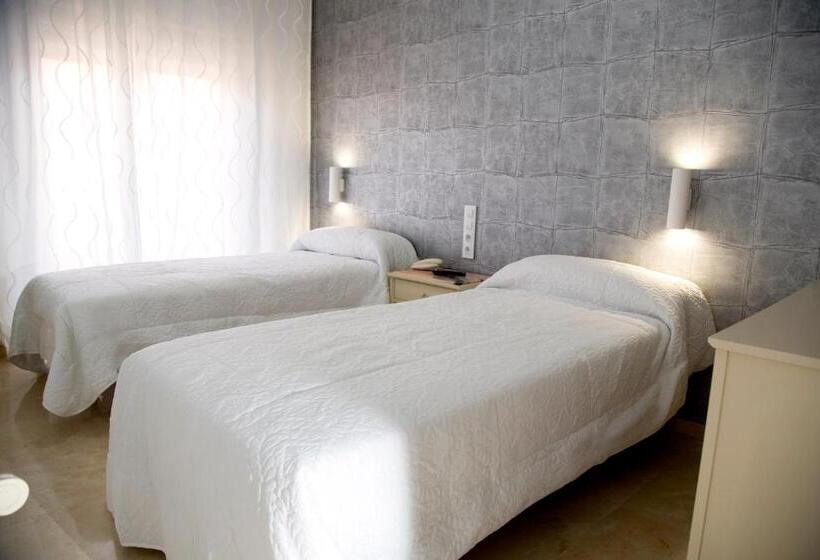 בית מלון כפרי Reina Victoria