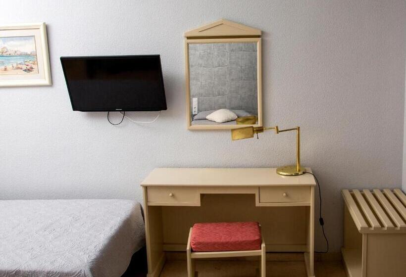 בית מלון כפרי Reina Victoria