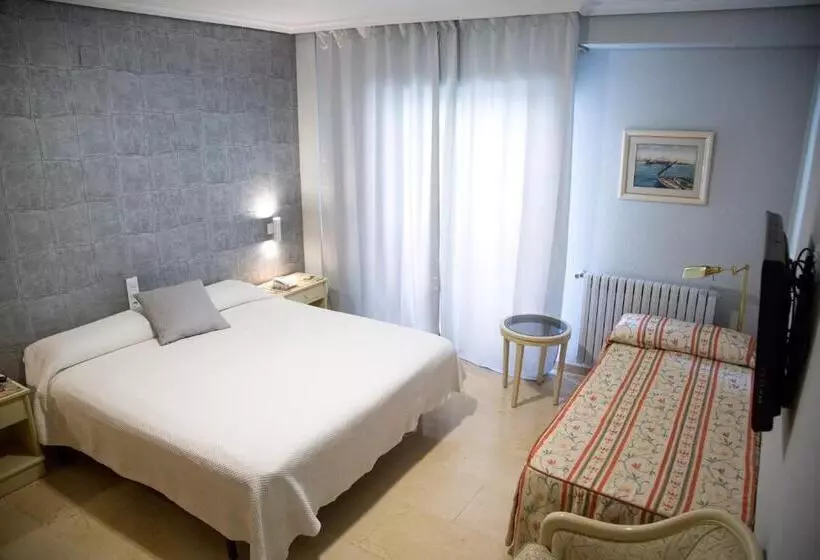 호텔 Reina Victoria