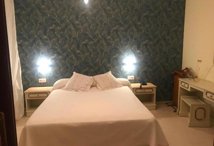 בית מלון כפרי Reina Victoria