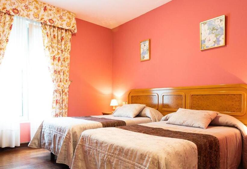 田舎風ホテル Alojamiento Calzada Romana