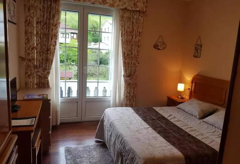 Hotel Rural Alojamiento Calzada Romana