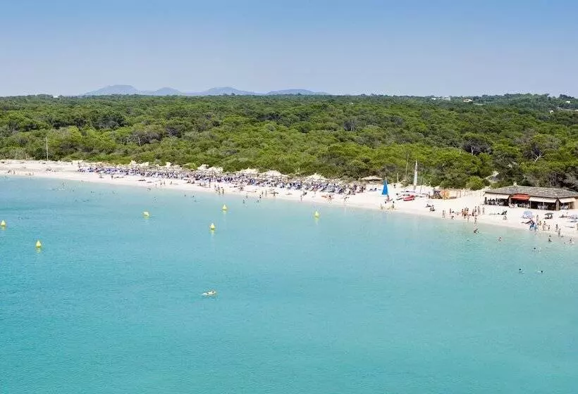 Universal Hotel Romantica