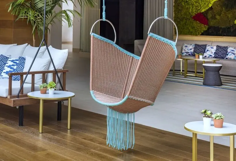 Mediterráneo Bay Hotel & Resort