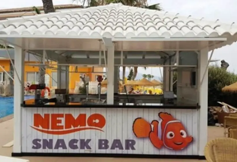 Mediterráneo Bay Hotel & Resort