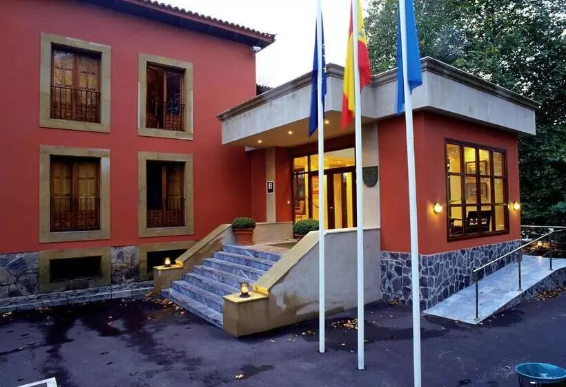 Parador De Gijon