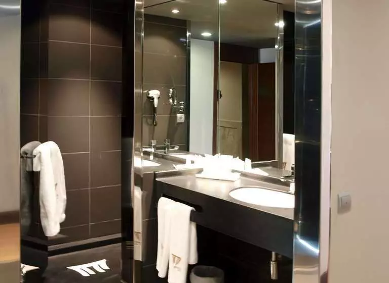 Sercotel Cuatro Postes