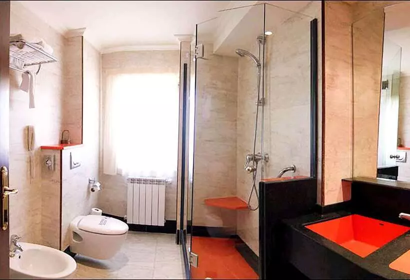 Sercotel Cuatro Postes