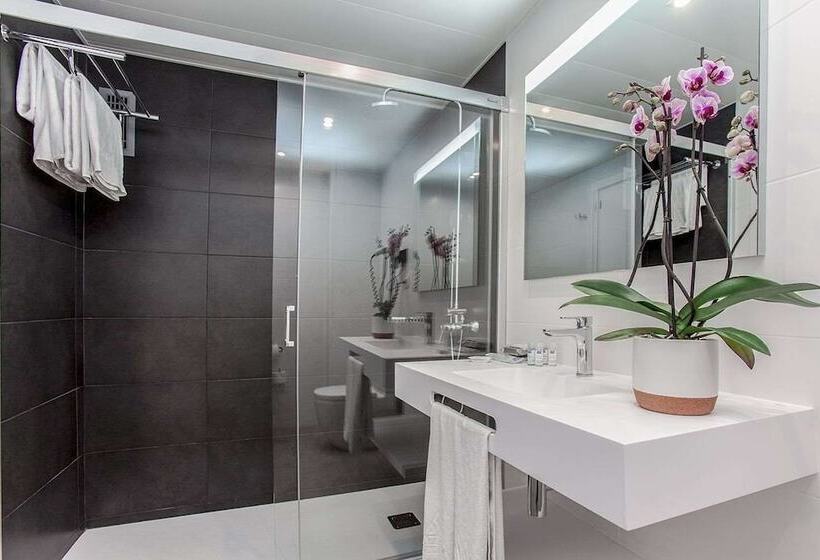 Aparthotel Atenea Barcelona