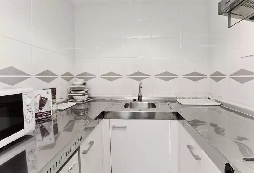 Aparthotel Atenea Barcelona