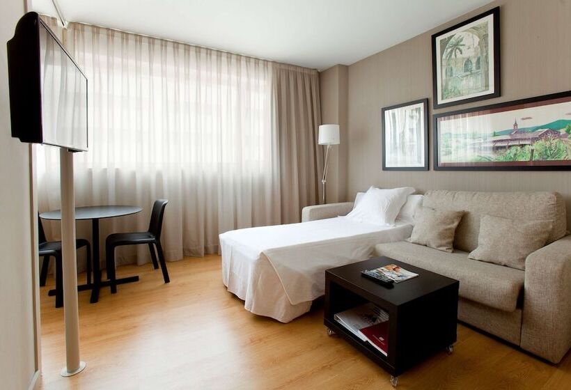 Aparthotel Atenea Barcelona