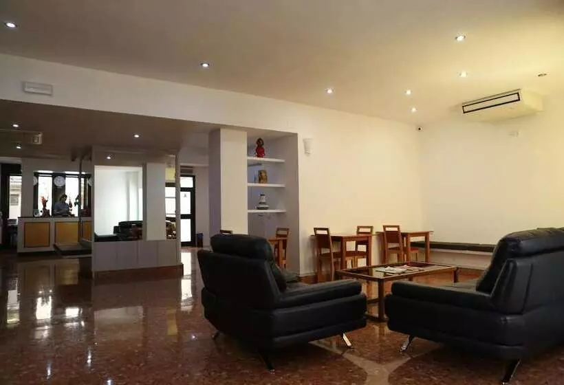 Отель Alguer Camp Nou