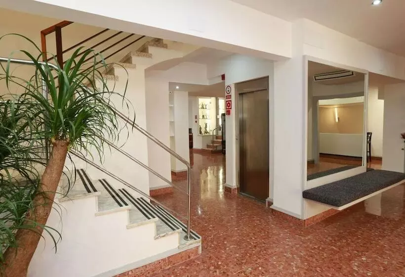 Отель Alguer Camp Nou