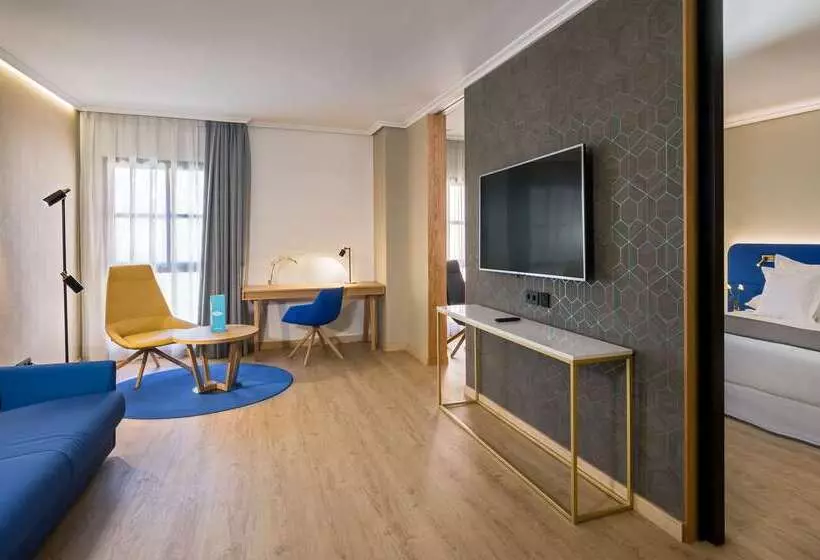 Hotelli Barcelo Caceres V Centenario