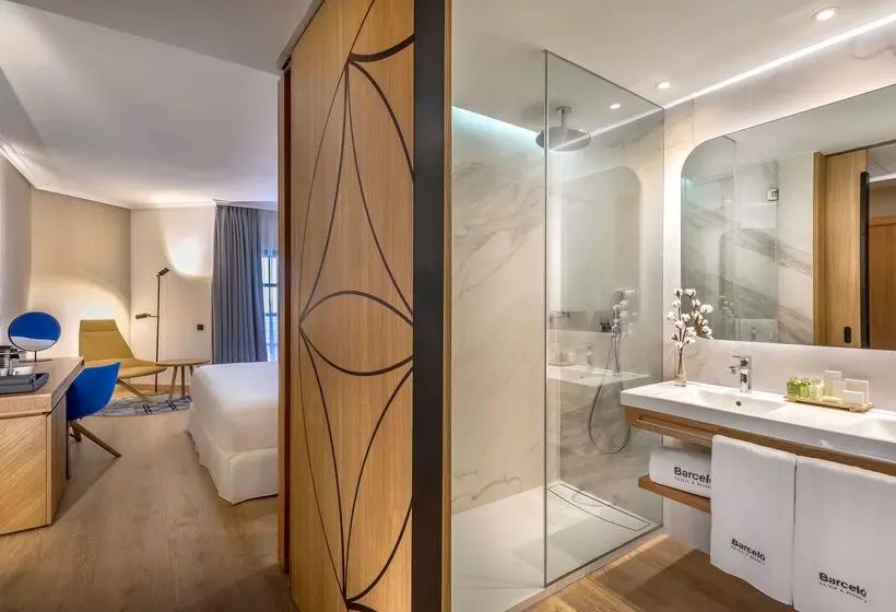 Hotelli Barcelo Caceres V Centenario