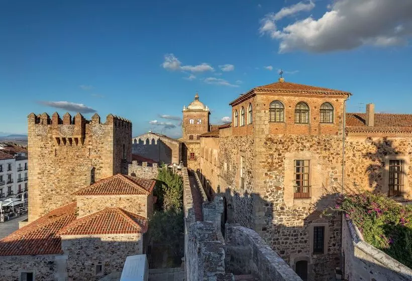 Hotelli Barcelo Caceres V Centenario