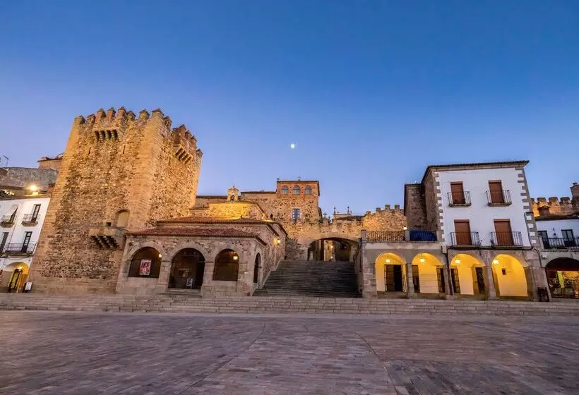 Hotelli Barcelo Caceres V Centenario