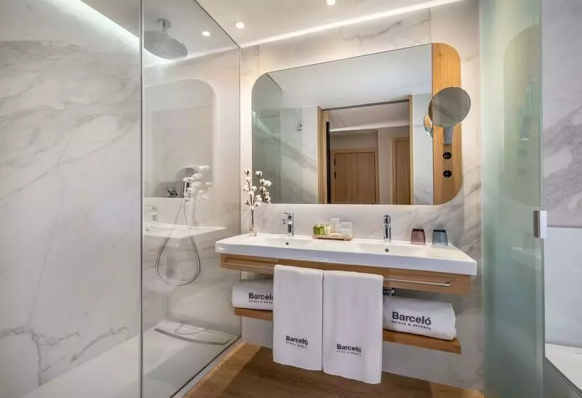 Hotelli Barcelo Caceres V Centenario