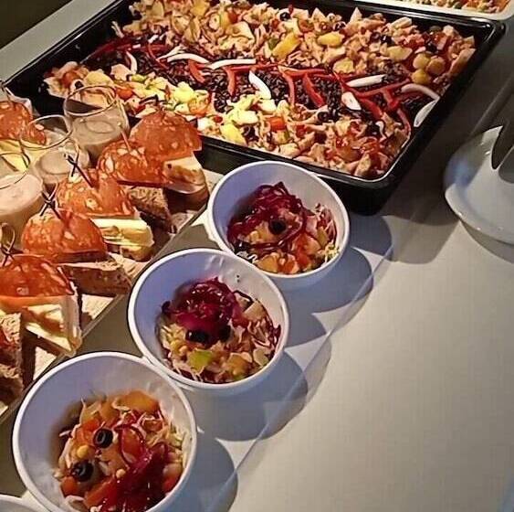 Caprici Beach Hotel & Spa