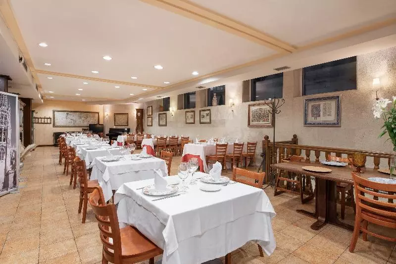 בית מלון כפרי Crisol Meson Del Cid