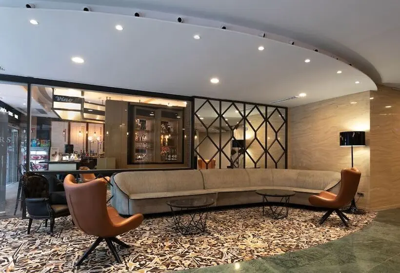 هتل Eurostars Cristal Palace