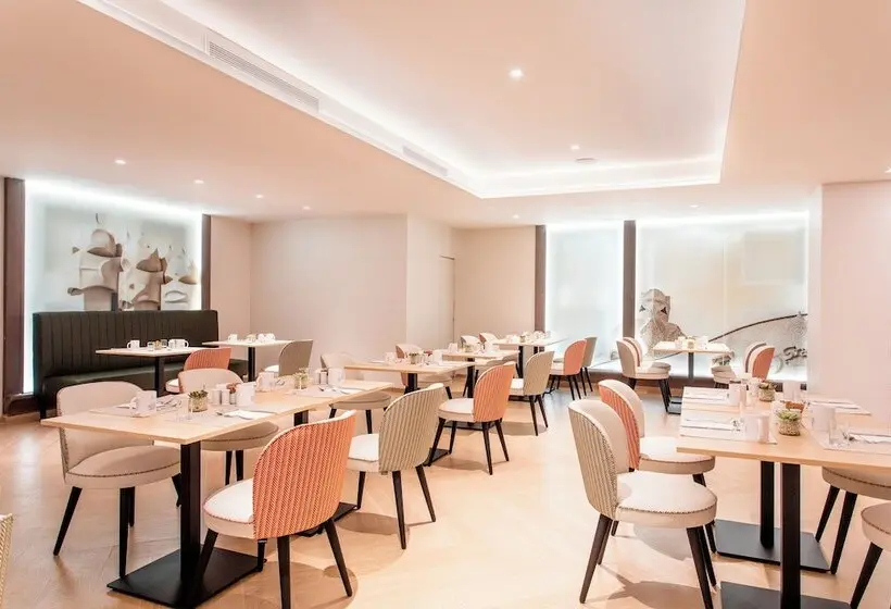 هتل Eurostars Cristal Palace