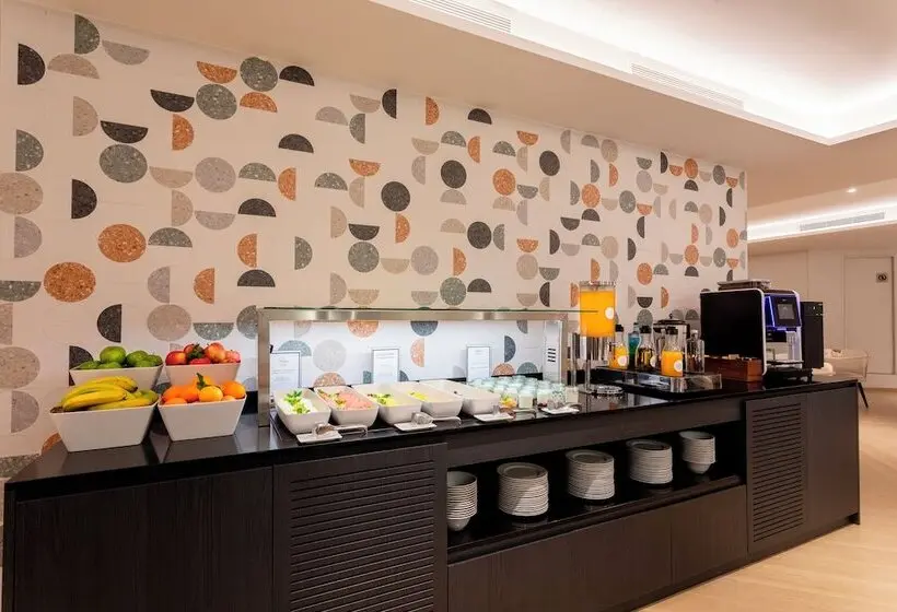 هتل Eurostars Cristal Palace