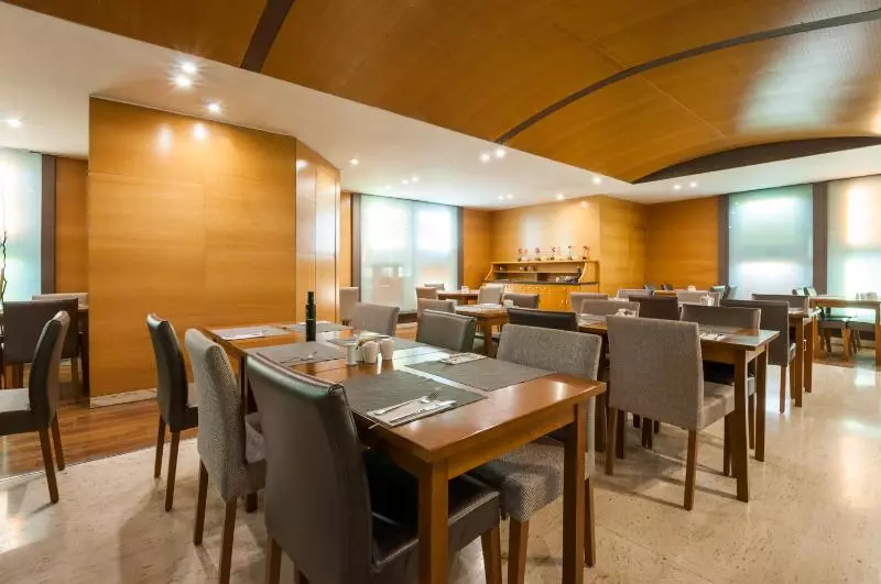 Отель Exe Cristal Palace