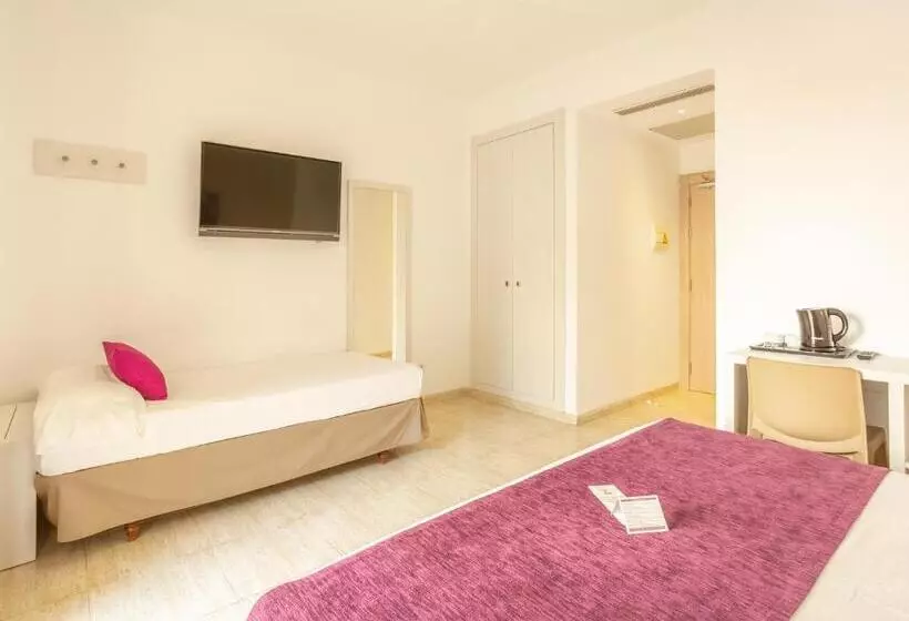 هتل Flor Los Almendros