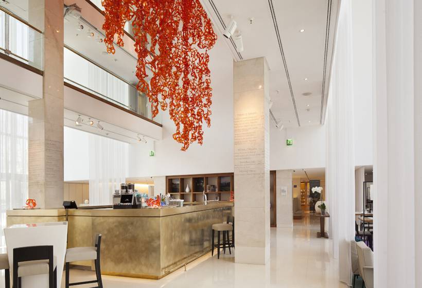 هتل Hilton Barcelona