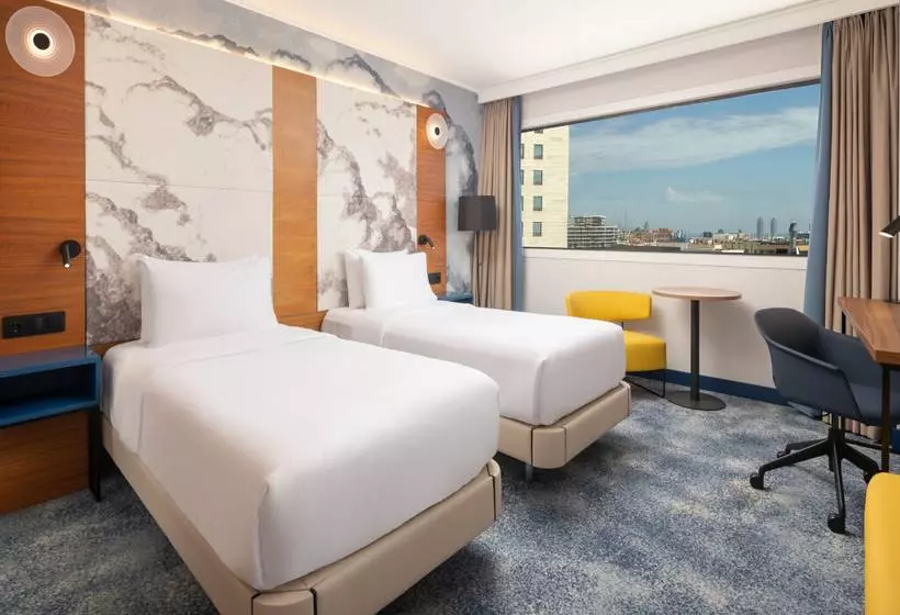 Отель Hilton Barcelona