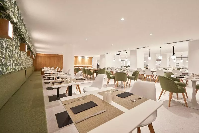 Hotel Hm Dunas Blancas