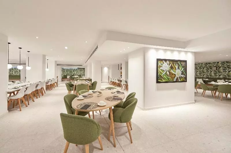 Hotel Hm Dunas Blancas