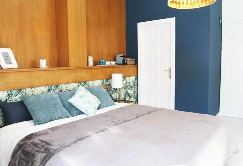 ホテル Hugo Beach