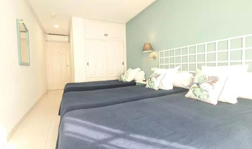 ホテル Hugo Beach