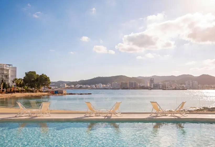 Hotelli INNSiDE by Meliá Ibiza Beach