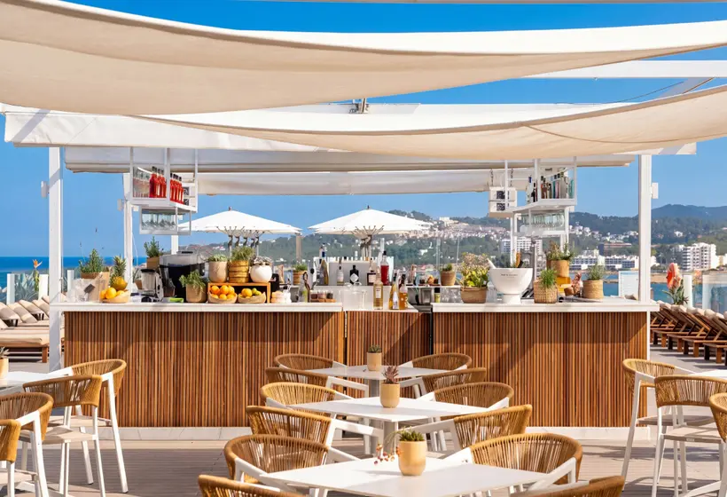 Hotelli INNSiDE by Meliá Ibiza Beach