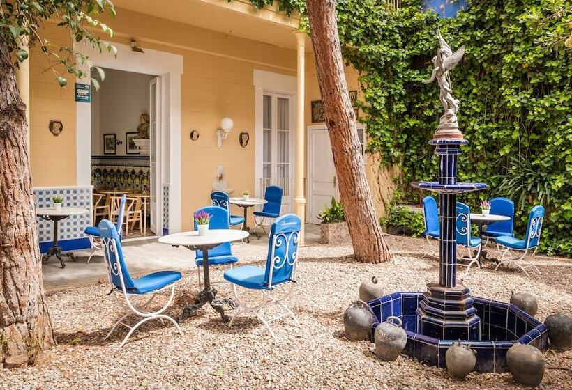 هتل Medium Renaixença