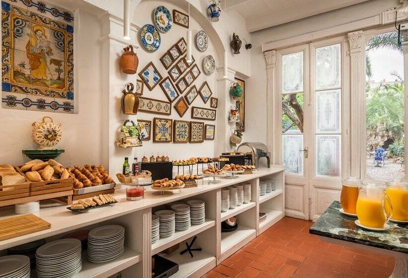 هتل Medium Renaixença